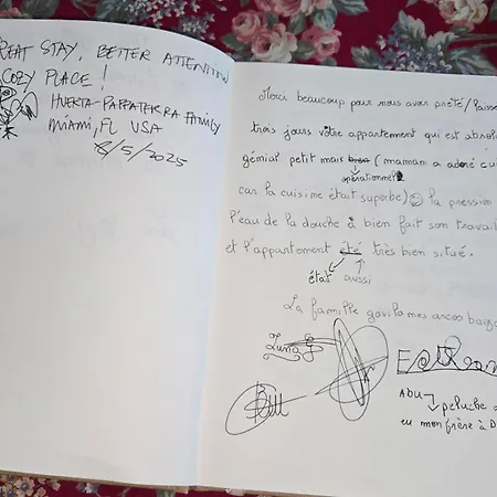 Апартаменты Montparnasse *